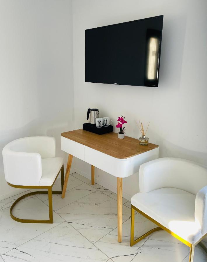 לינה וארוחת בוקר קלנצאנה A Casa Di Jo מראה חיצוני תמונה